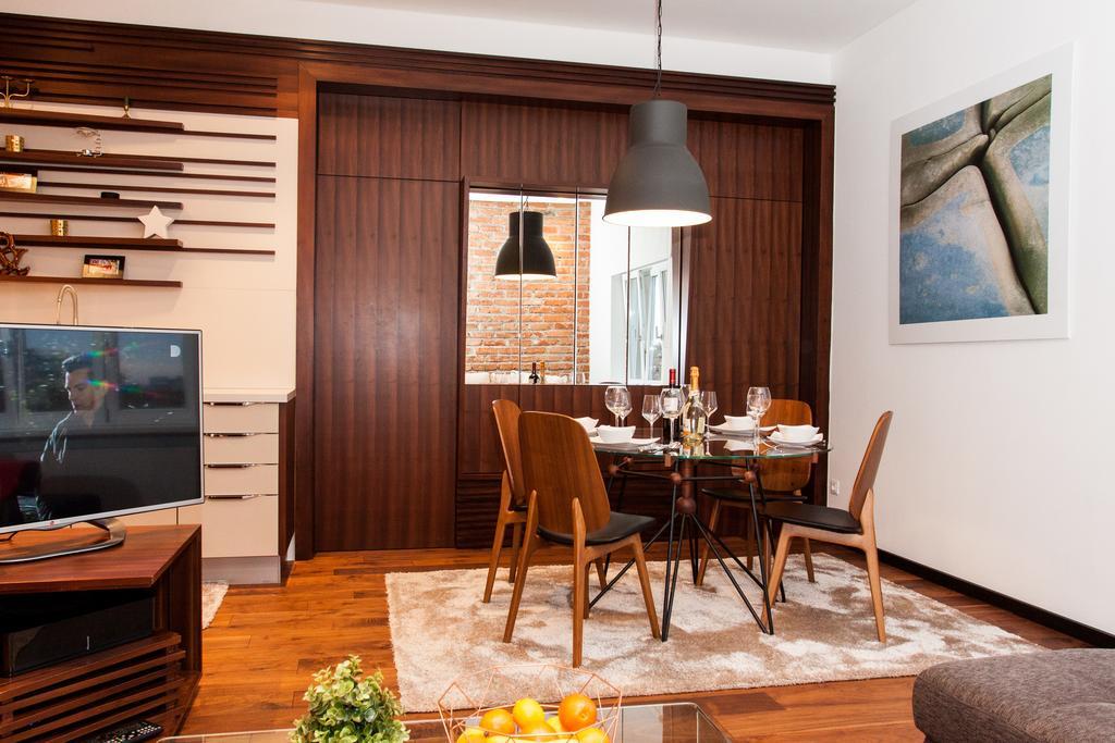 Centroom Apartments Загреб Экстерьер фото