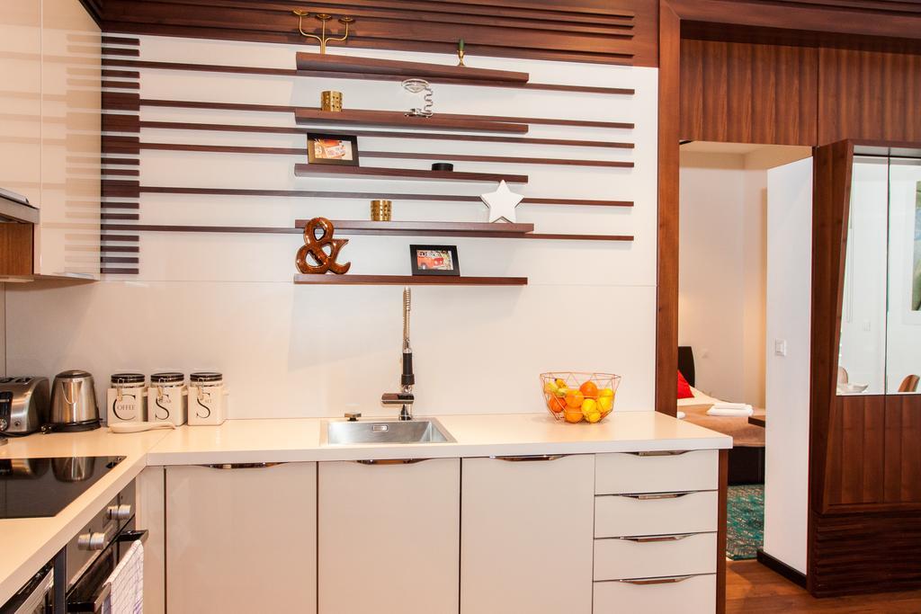 Centroom Apartments Загреб Экстерьер фото